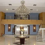 Flat 912 - Iate Plaza Hotel